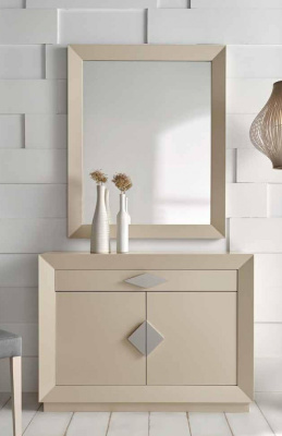 Узкая тумба 2002. Фото №2